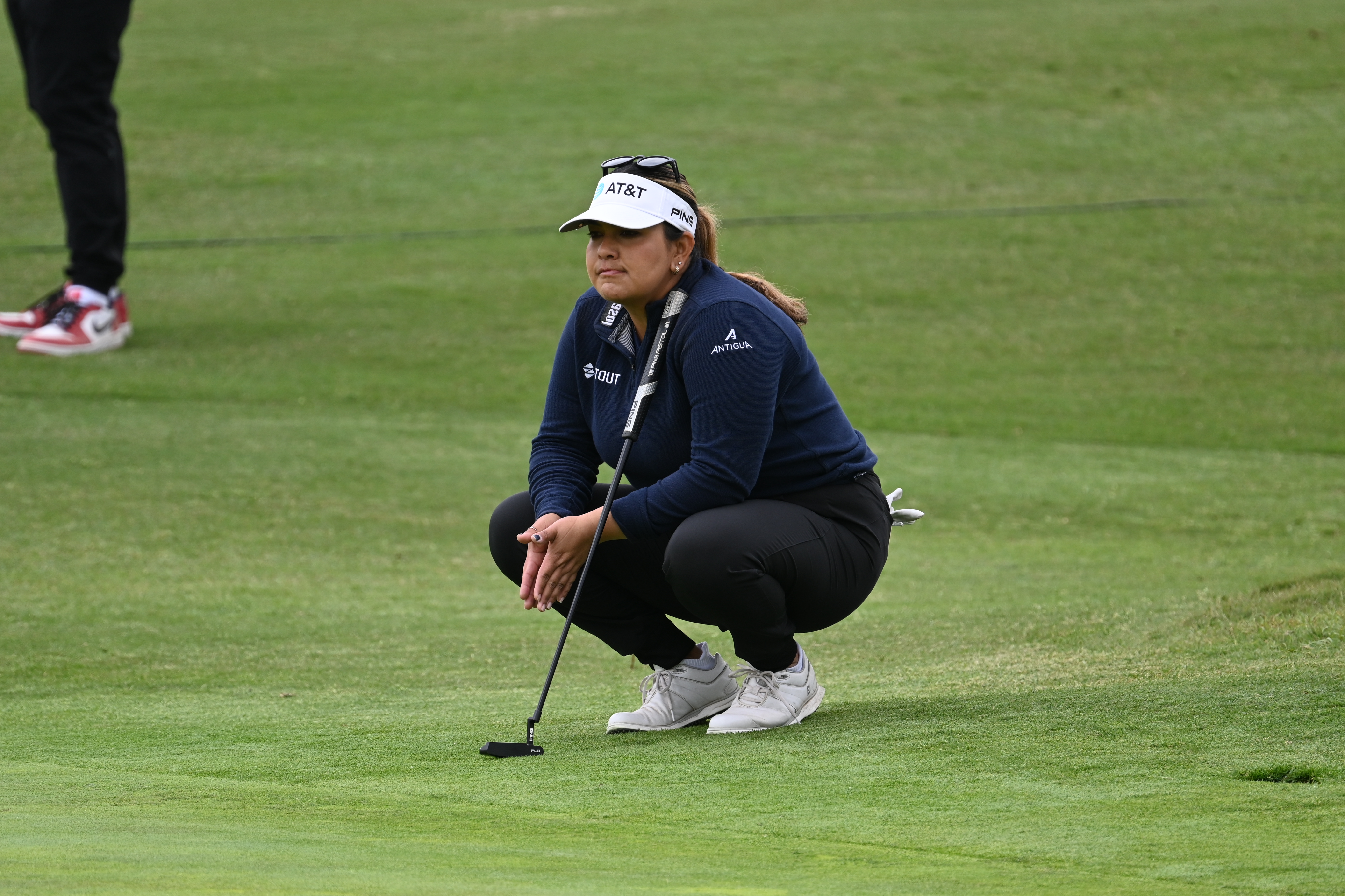 Lizette Salas Shoots Best Round of Afternoon Wave