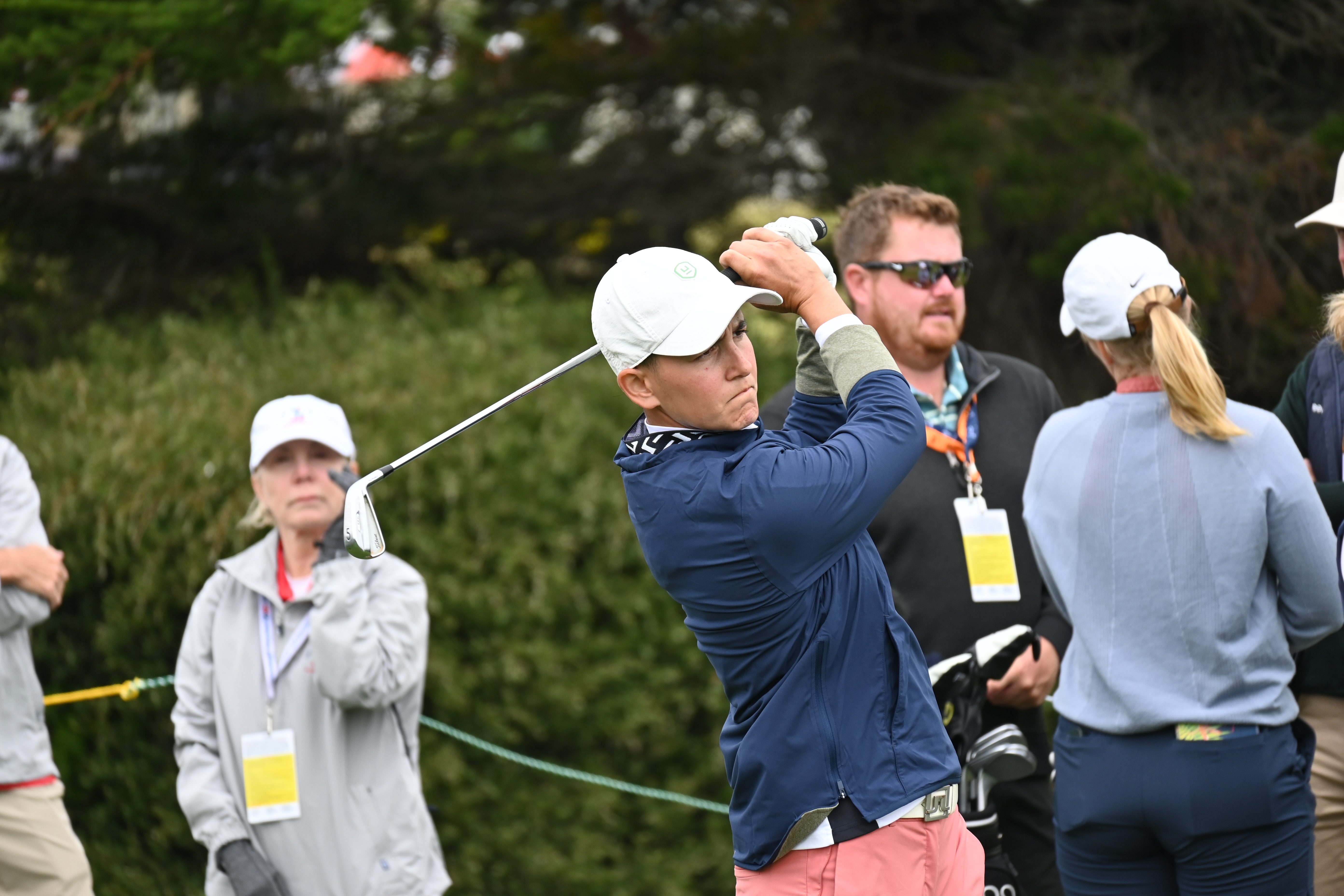 Dewi Weber’s Career-Low Score Gives Her the Lead