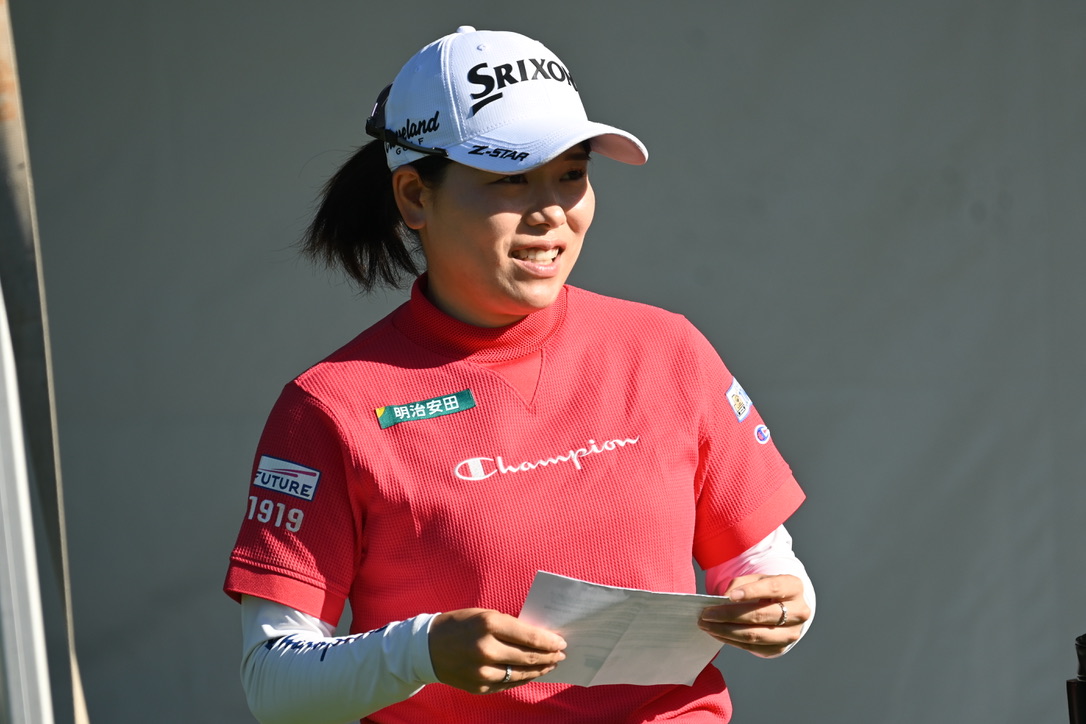 Minami Katsu Takes Control of Buick LPGA Shanghai